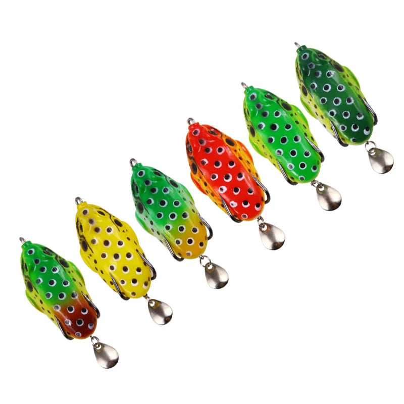 1Pcs Frog Lure 80mm Fishing Lures Treble Hooks Topwater Ray Frog Artificial Crankbait Spoon Artificial Soft Bait Minnow Crank