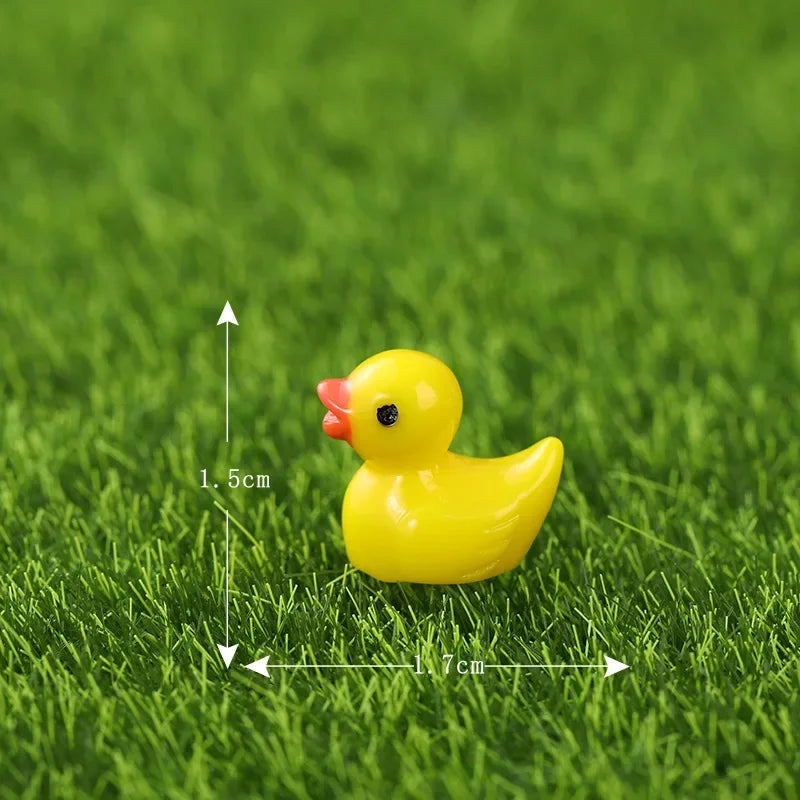 20pcs Tiny Ducks Figures Mini Resin Ducks Plastic Small Miniature Ducks for Dollhouse Fairy Garden Landscape Aquarium Decor