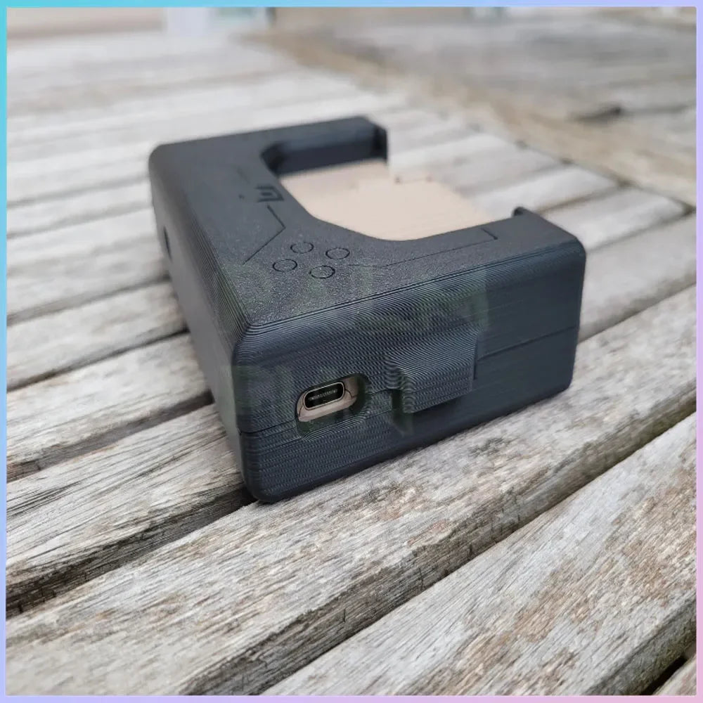 Miyoo 3 In 1 Protective Cover for Mini Plus/RG35XX/RG353VS Game Console Portable Handheld Game Console Storage Display Stand DIY