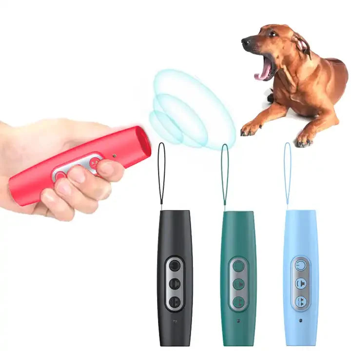 Outdoor Indoor Dog Barking Control Long Range Ultrasonic Anti-Barking Device Ultrasonic Dog Repeller with Flashlight LED Light