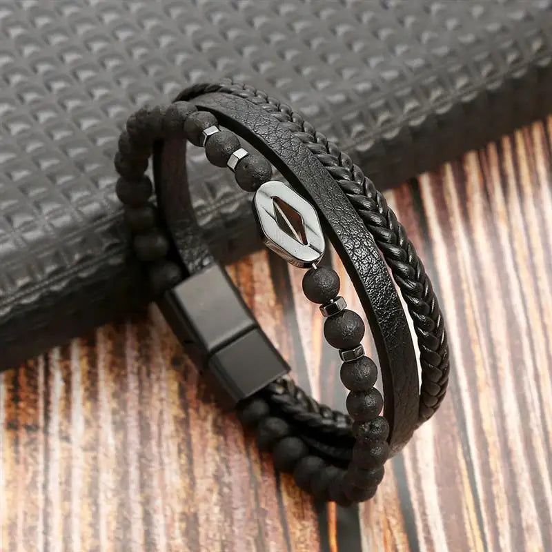 Fashion Braided Rope Woven Multilayer Leather Men Bracelets Punk Mental Magnet Bangle for Friend Charm Jewelry Gifts
