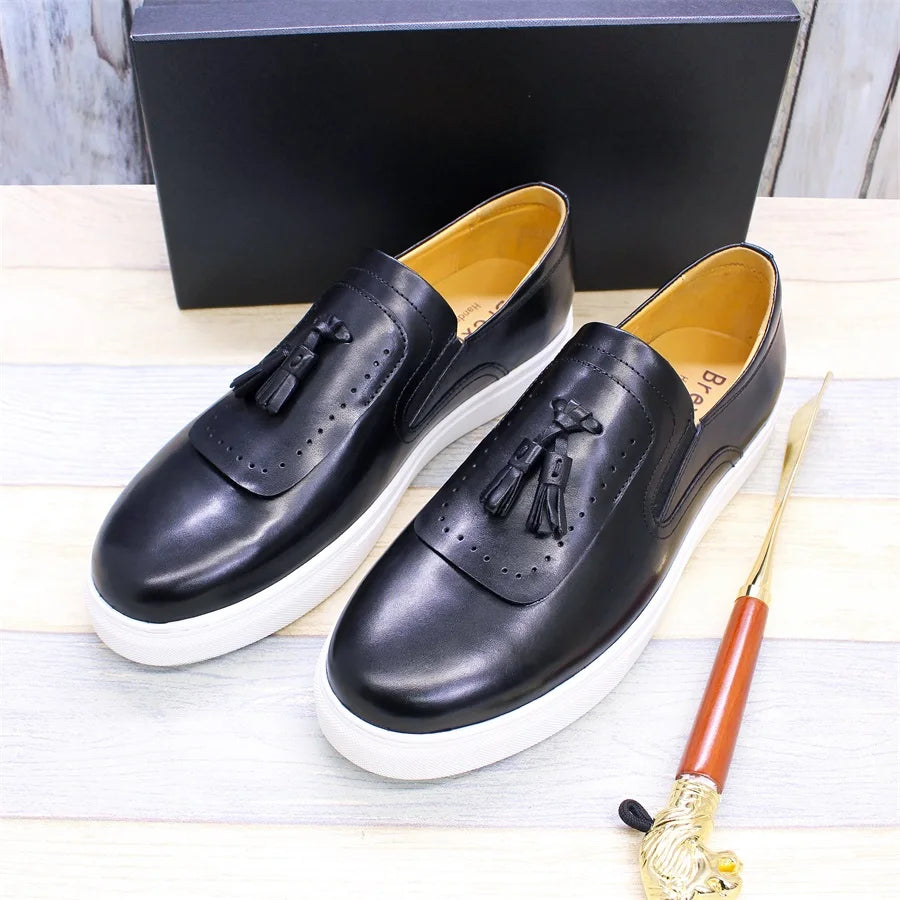 Leather casual shoes tassel high-end handmade men's shoes comfortable round toe flat shoes office banquet men's loafers