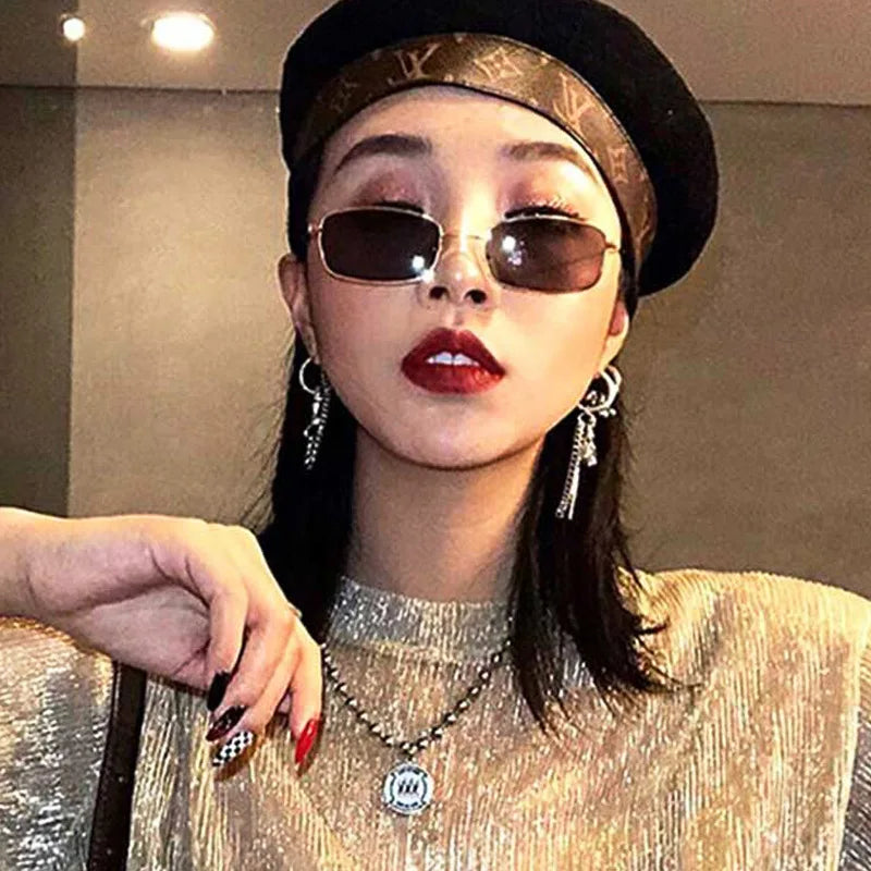 New Retro Small Rectangular Sunglasses 2023 Fashion Retro Metal Frame Sun Glasses for Men Women Small Square Sunglasses Summer