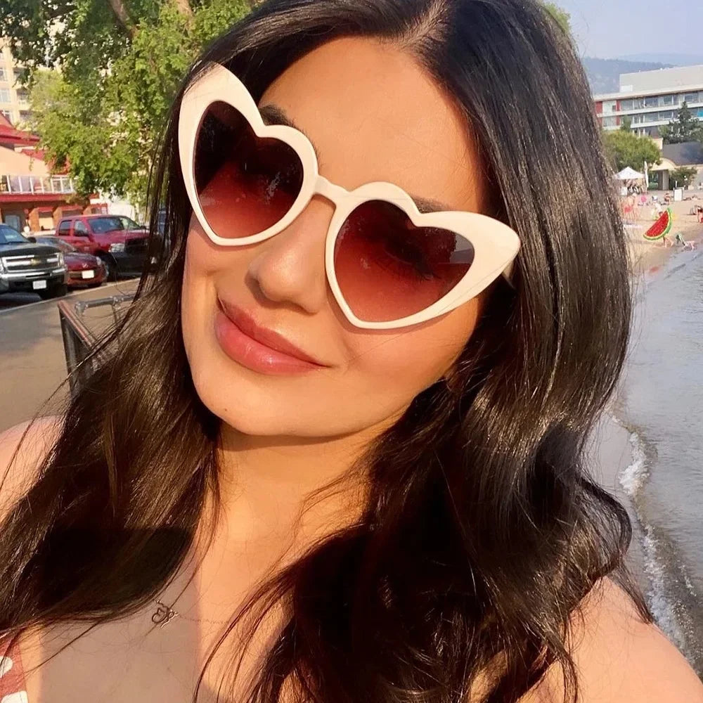 Bachelorette Party Heart Shaped Sunglasses Wedding Bridal Shower Decor Hen Supplies Bride To Be Bridesmaid Gift Glasses