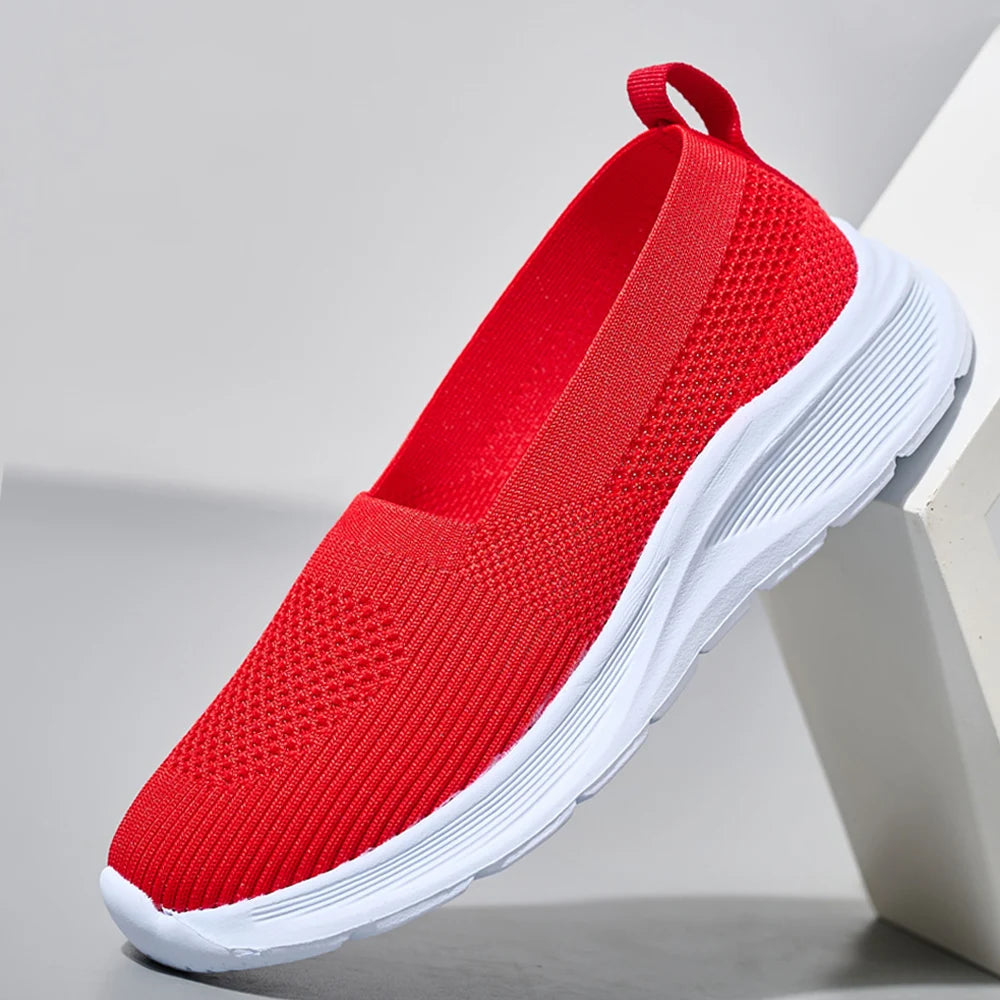 Women Sneakers Lightweight Summer Shoes For Women Casual Flats Shoes Plus Size Women Loafers Anti Slip Tennis Shoes Slio On