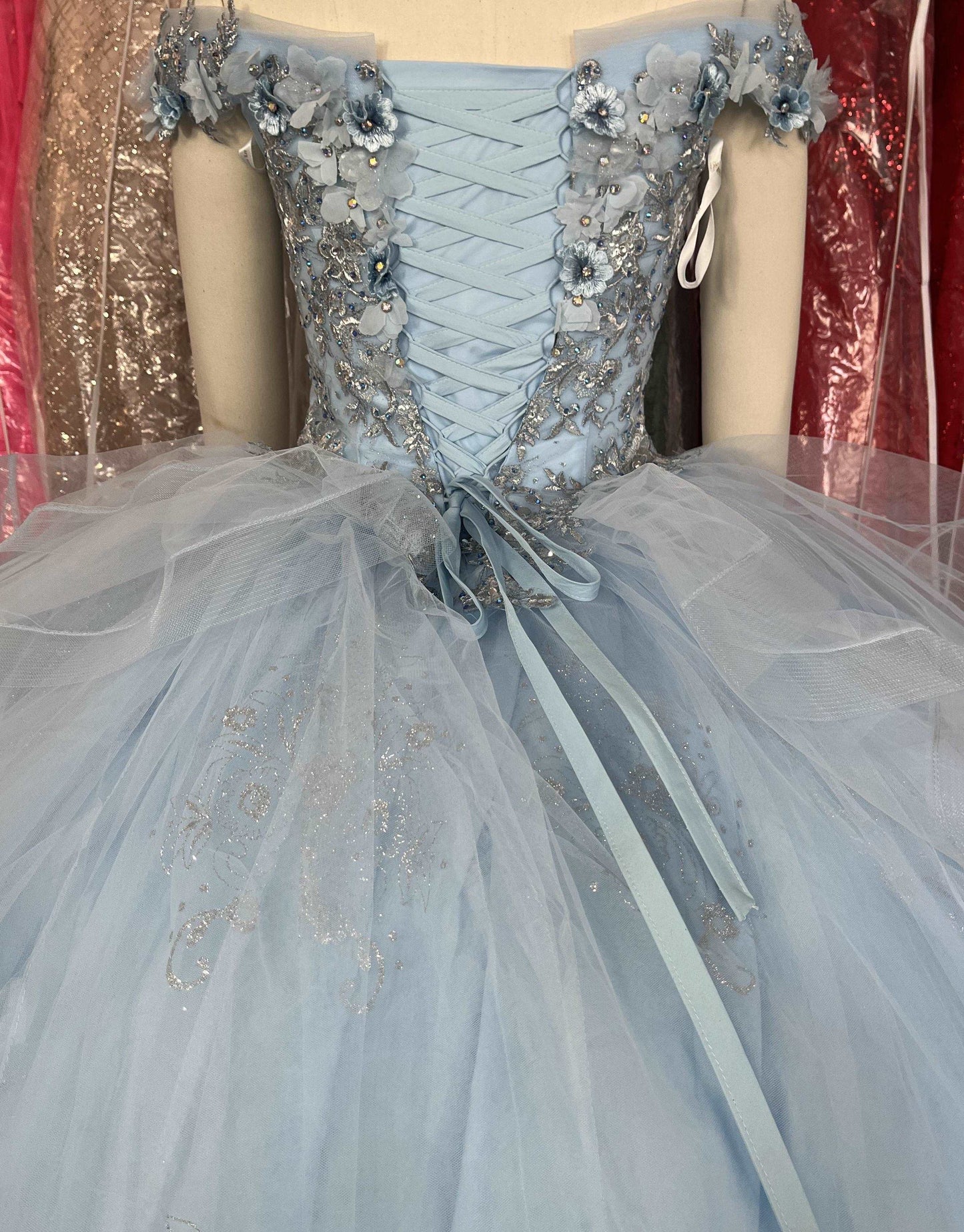 (LIVE 23) Gowns' elegance, simple hues, enhance life's charm.