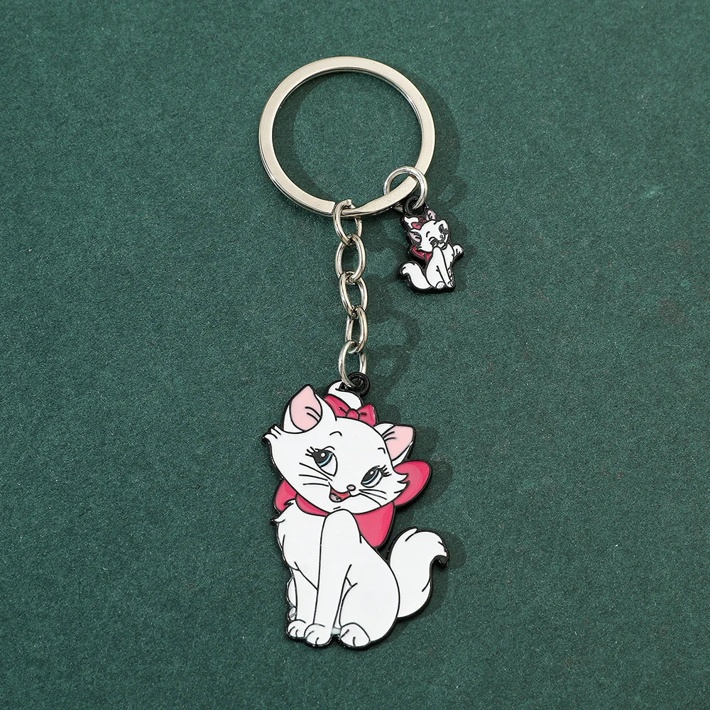 Disney Marie Cat Keychain Metal Kawaii Anime Cartoon Creative Design Key Chain Pendant Backpack Decoration Girl Gifts
