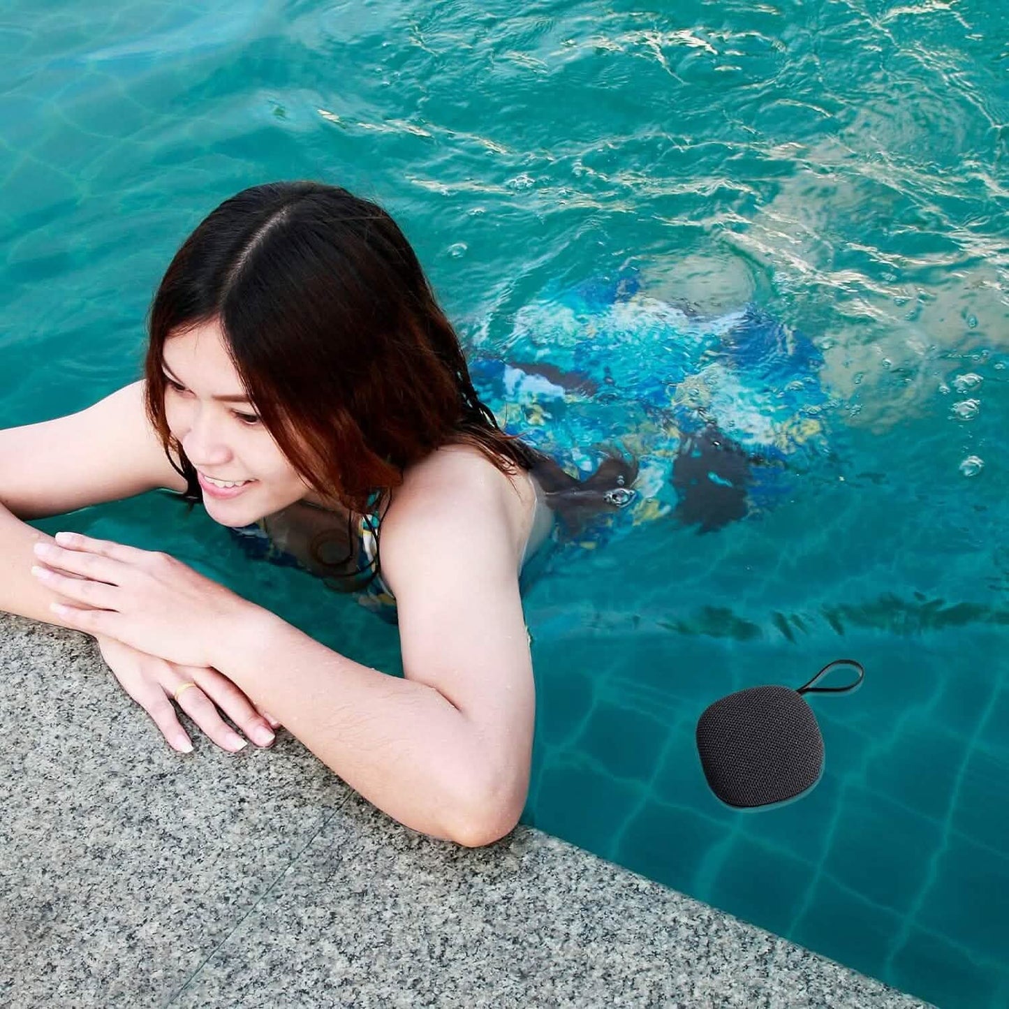 ORIDECOR Wearable Magnetic Bluetooth Speaker (Refurbished)