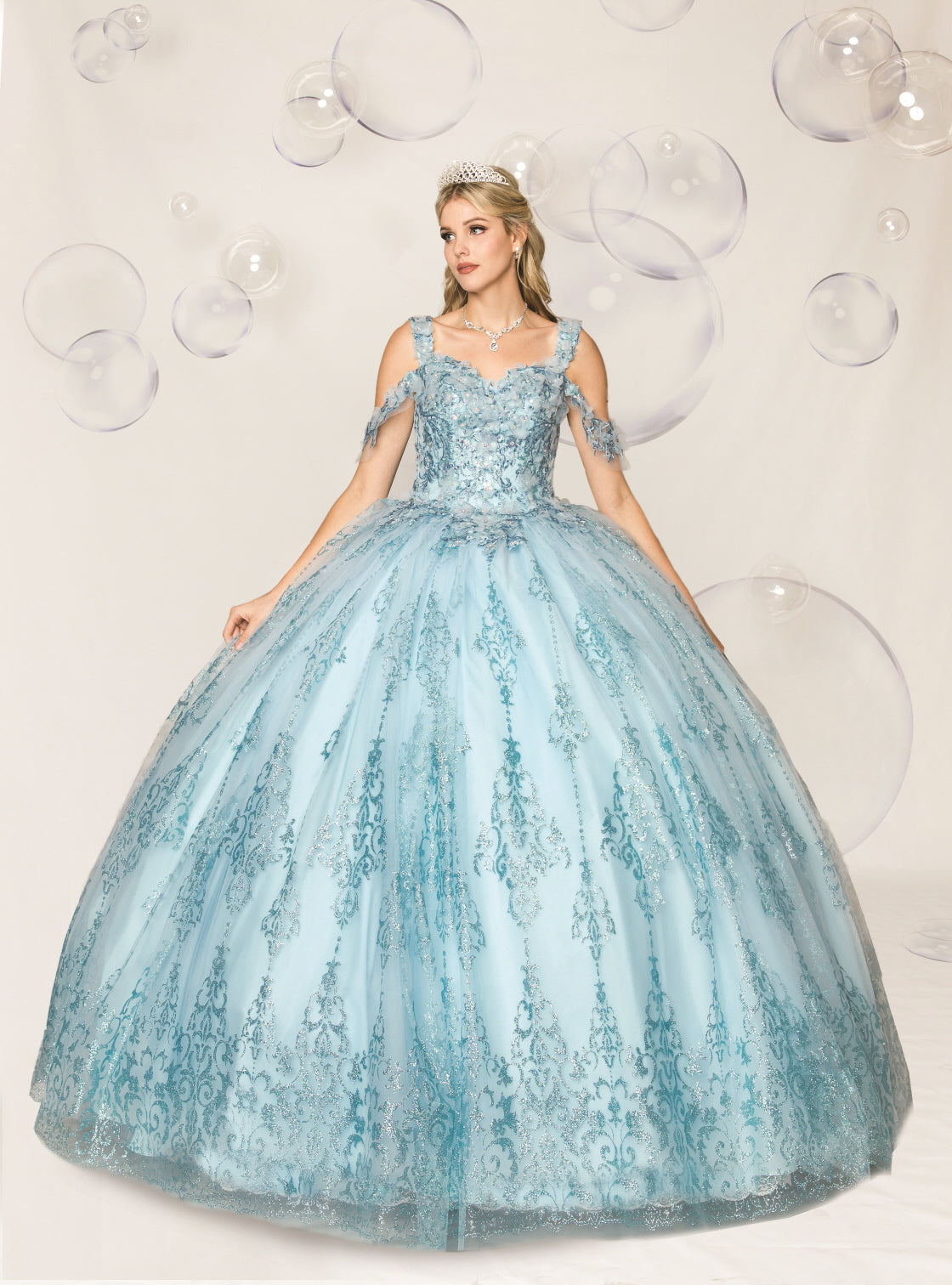(LIVE 39) Elegant Quinceanera Dress with Tulle & Embroidery for Special Occasions - Beautiful & Versatile Design