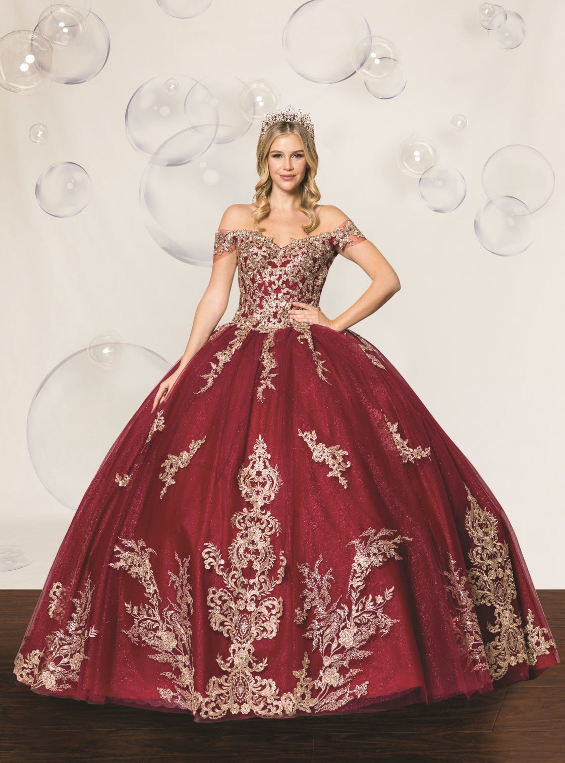 (LIVE 28) Fine gowns, 3D embroidery, weave dreamy tales.