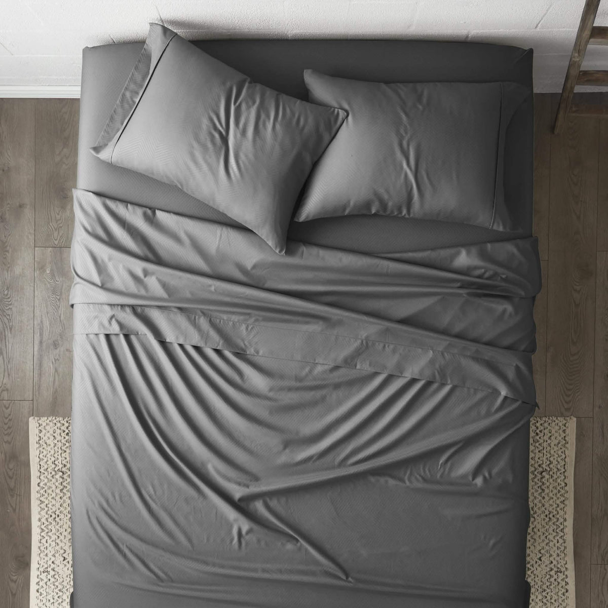 4-Piece: Chevron Embossed Sheet Set