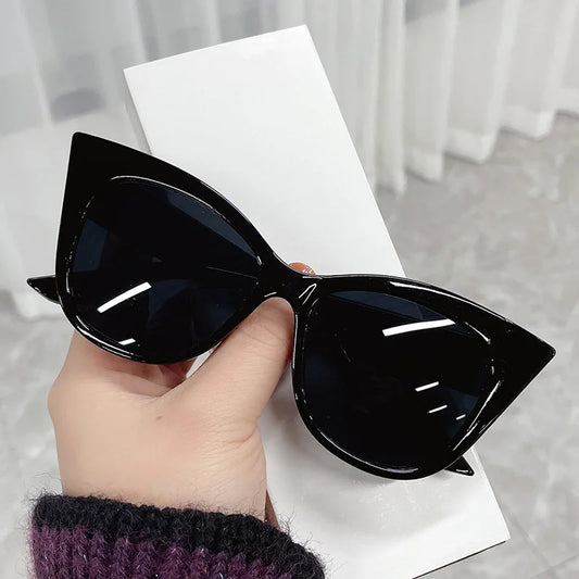 OIMG Fashion Cat Eye Sunglasses Women Vintage Oversized Gradient Sun Glasses Shades Female Luxury Designer UV400 Sunglass