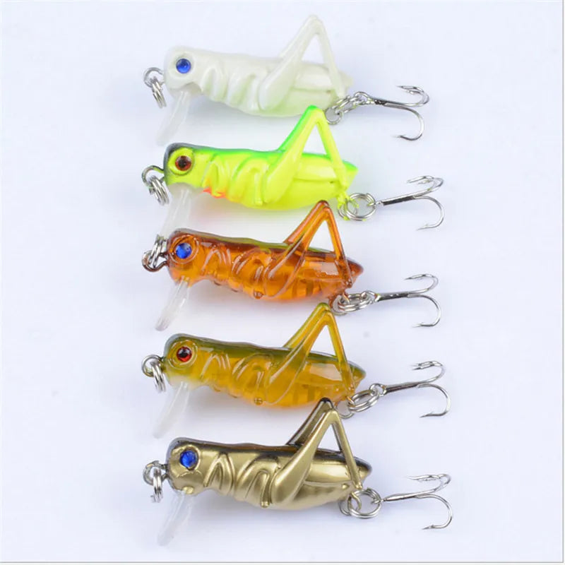 1PCS 40mm 3g Grasshopper Insects Fishing Lures Flying Wobbler Lure Hard Bait 10# Hooks Artificial Baits Bass Pike Fishing Tools