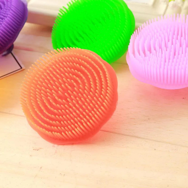 Round Pet Products Dog Cat Bath Brush Comb Cute Lovely Fur Grooming Massage Device Colorful Hair Brush