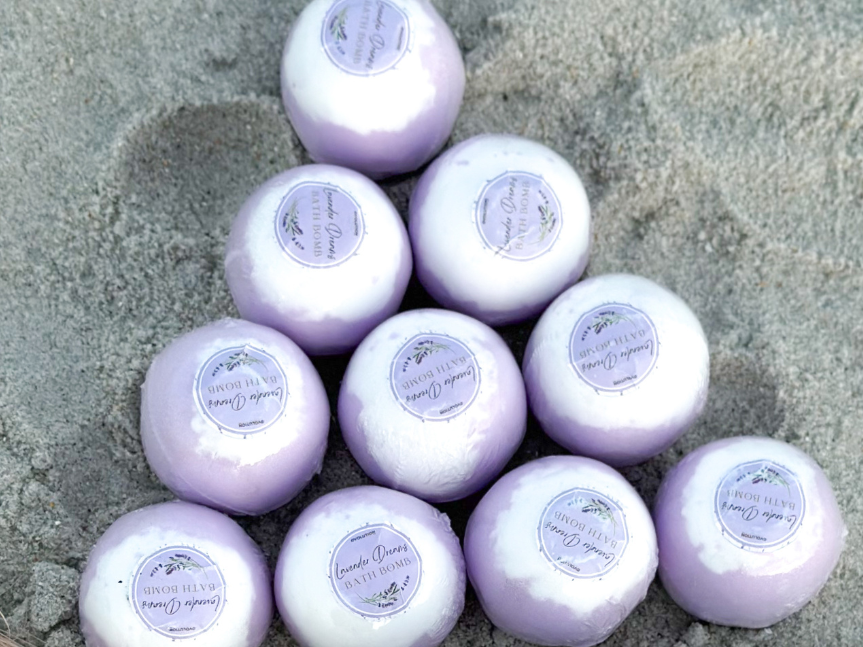 EvolutionUSA Lavender Dreams Bath Bombs for Women, 12 Sparkly Flower Shaped Lavender Bath Bombs, Lush Gift for Mother's Day, Easter, Birthday or Self Care, Aromatherapy Bathbombs, Organic Bath Balls