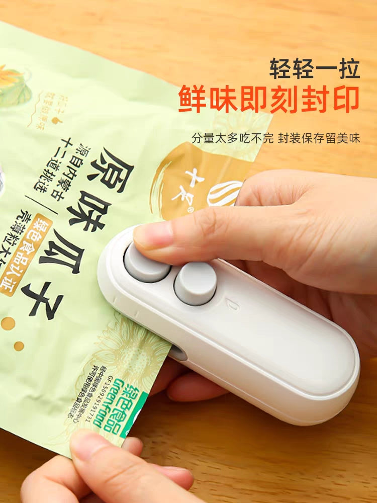 Small Handy Gadget Portable Mini Plastic Bag Sealing Machine