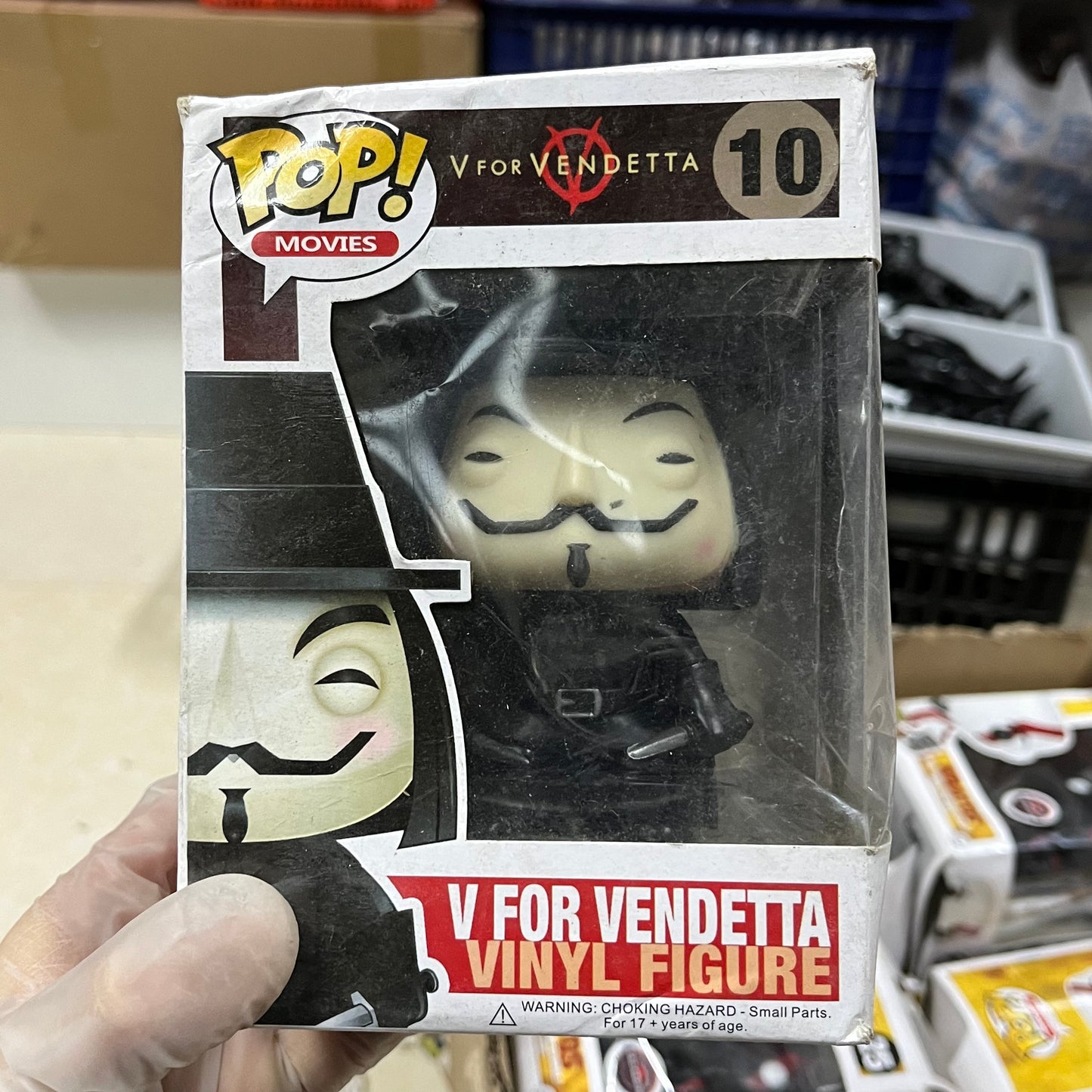 Authentic Bulk Crow Stephen King's It Ghost Baby Soul-Returning Electric Saw Horror V for Vendetta Screaming Hand Office