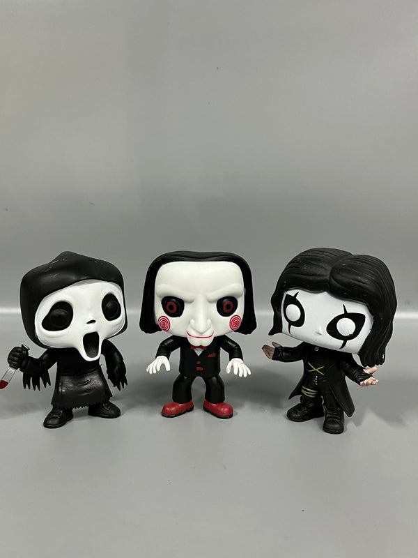 Authentic Bulk Crow Stephen King's It Ghost Baby Soul-Returning Electric Saw Horror V for Vendetta Screaming Hand Office