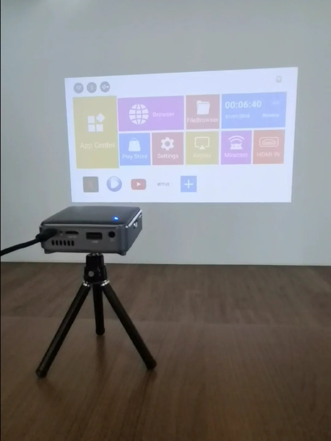 Mini Portable Projector Home Theater 4K 3D DLP Android Smart Ceiling Car Outdoor Wifi Bluetooth Mobile Battery Rechargeable LED