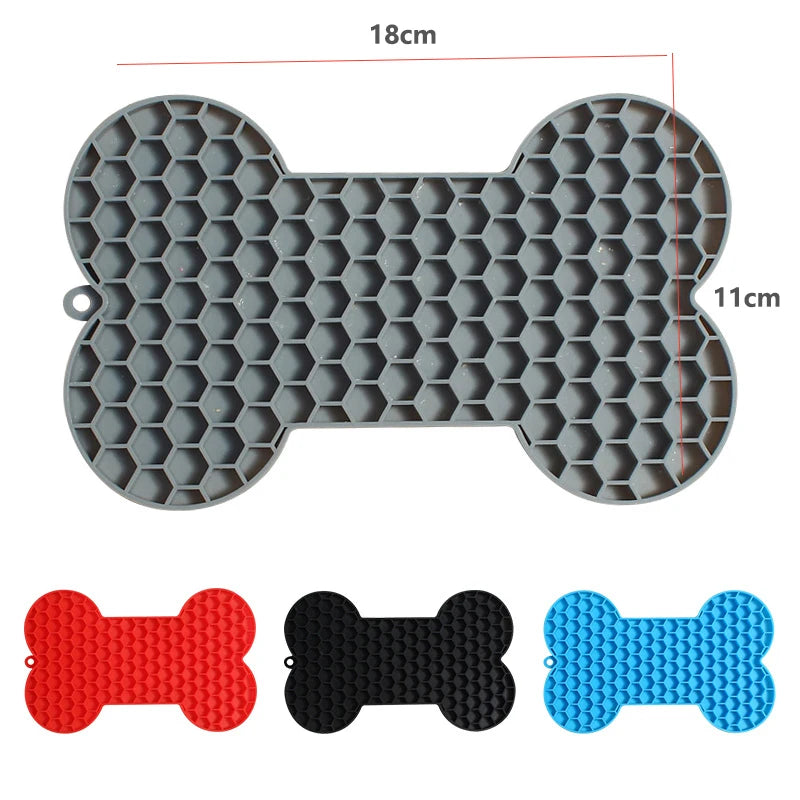 Silicone Dog Lick Mat Dog Feeder for Small Dogs Cats Peanut Butter Pet Slow Food Bowl Puppy Anti-Choking Food Plate