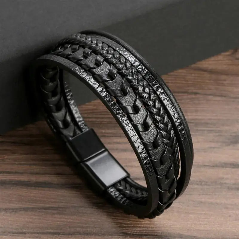 Fashion Braided Rope Woven Multilayer Leather Men Bracelets Punk Mental Magnet Bangle for Friend Charm Jewelry Gifts