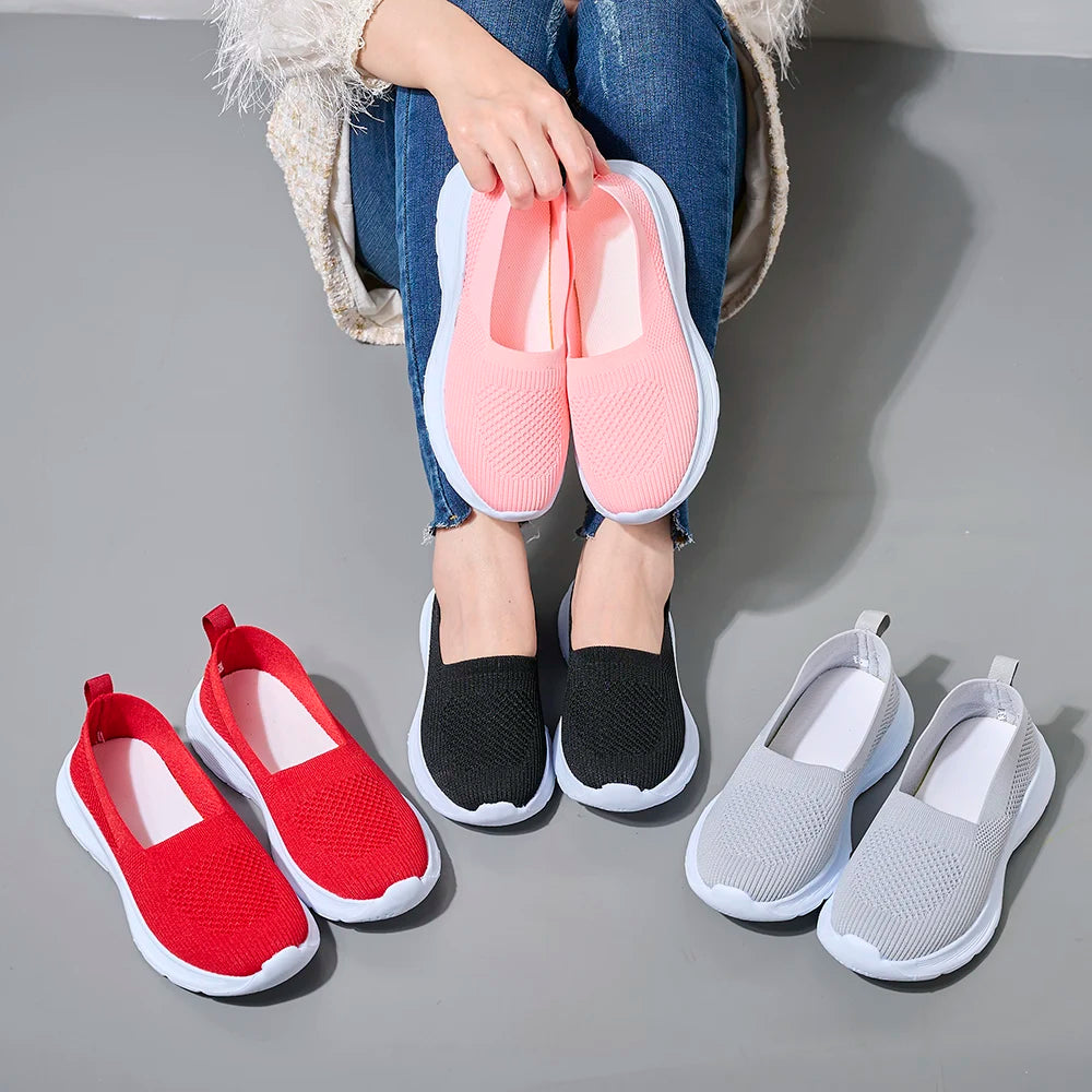 Women Sneakers Lightweight Summer Shoes For Women Casual Flats Shoes Plus Size Women Loafers Anti Slip Tennis Shoes Slio On