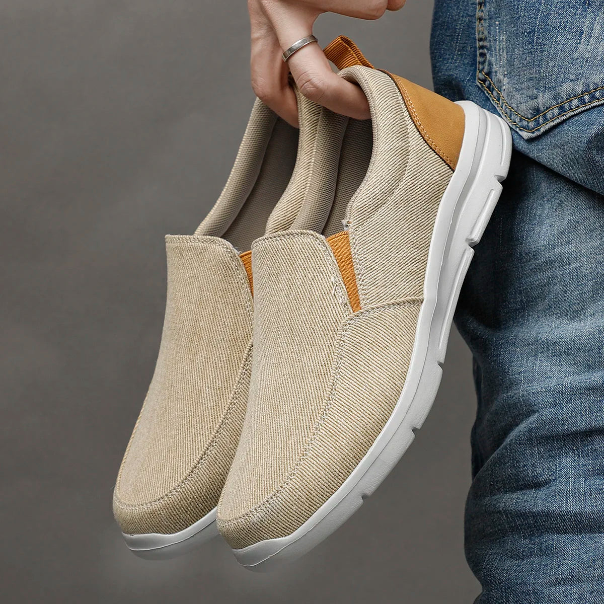 Men Shoes Summer Canvas Shoes Breathable Comfortable Outdoor Slip On Walking Sneakers Classic Loafers For Men