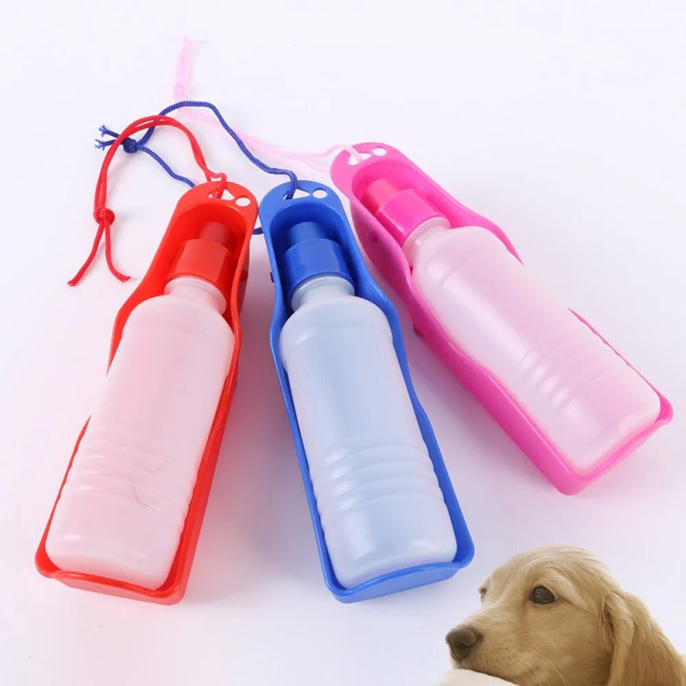 Portable Outdoor Dog Water Bottle Feeder With Bowl Plastic Drinking Water Bottle Pets Travel Pet Drinking Water Feeder For Pet