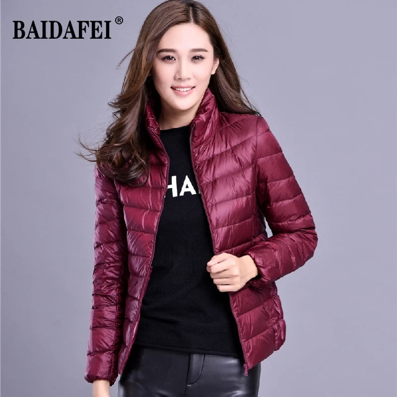 Women Short Puffer Jacket 2023 New Fashion Stand Collar Lightweight Water-Resistant Packable Female Down Parka Casual Coat