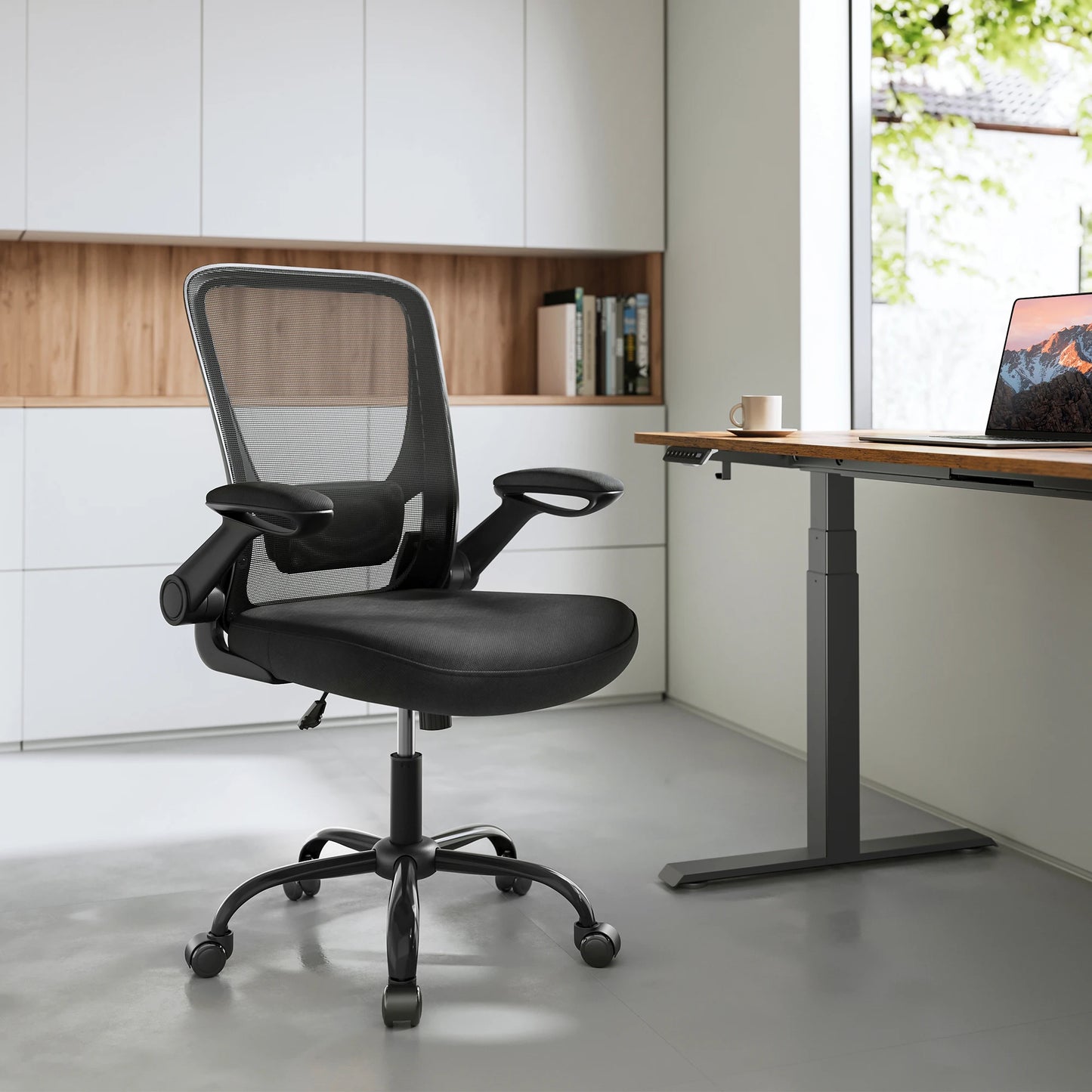 SONGMICS Office Chair, Mesh Desk Chair, Ergonomic Computer Chair, Lumbar Support, Rocking, Seat Width 53 cm, Flip-Up Armrests