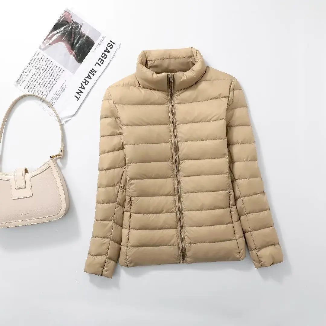 Women Short Puffer Jacket 2023 New Fashion Stand Collar Lightweight Water-Resistant Packable Female Down Parka Casual Coat