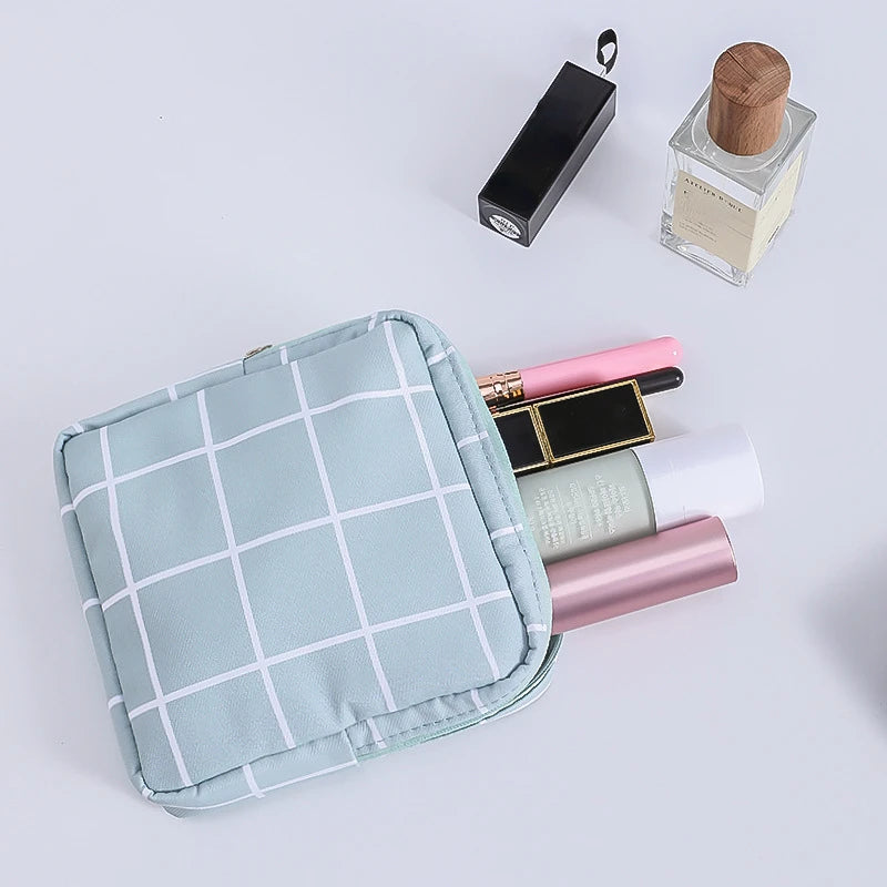 Simple Pattern Sanitary Pad Pouch Lovely Girls Organizer Purse Napkin Towel Storage Bags Women Cosmetic Makeup Small Case